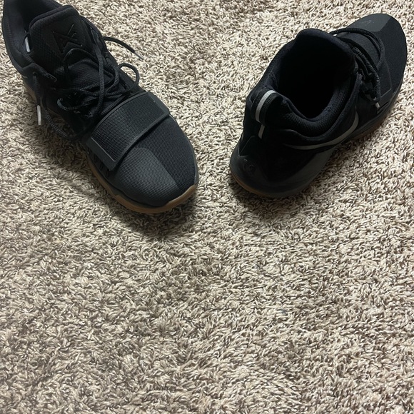 Nike PG 1 - Picture 1 of 3